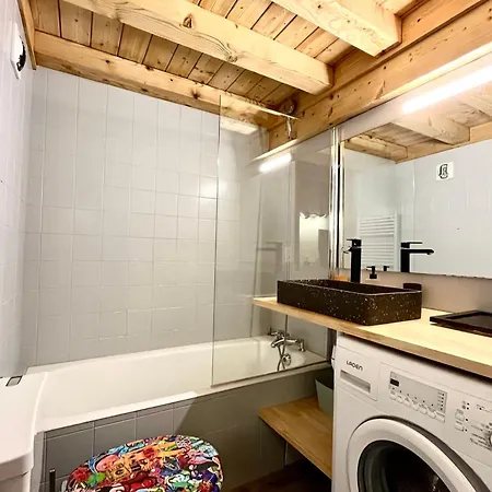 Le 2eme Ciel Apartment *